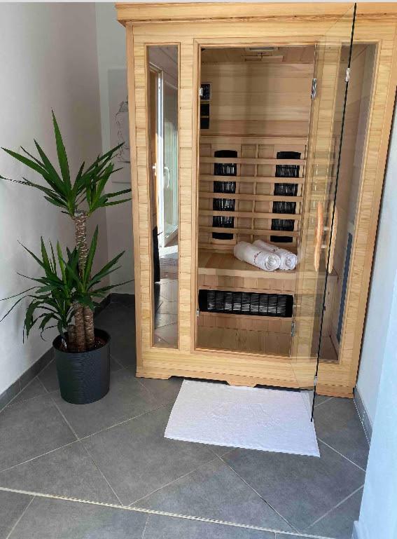 Lovely Apartment In Nature With Sauna! Postojna Luaran gambar